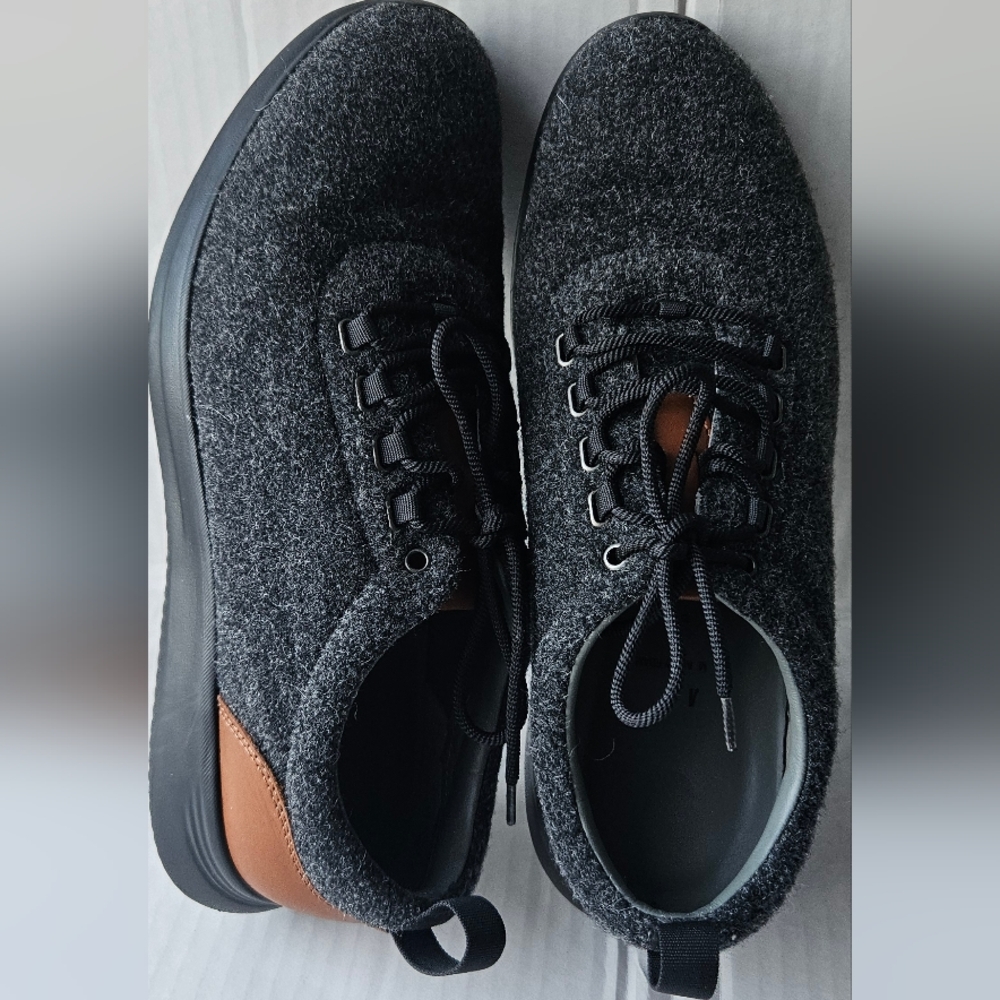 johnston & murphy Men’s Wool Blend Casual Sneakers – Gray & Brown – Size 10.5